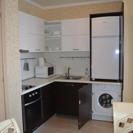 Apartment Bratanov In Roma Nessebar