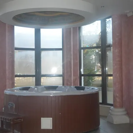 Apartment Bratanov In Roma Nessebar