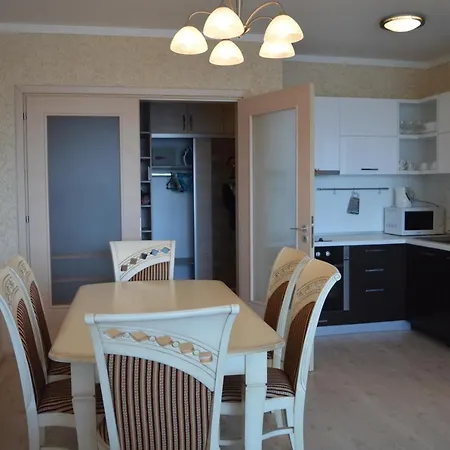 Bratanov In Roma Apartment Nessebar